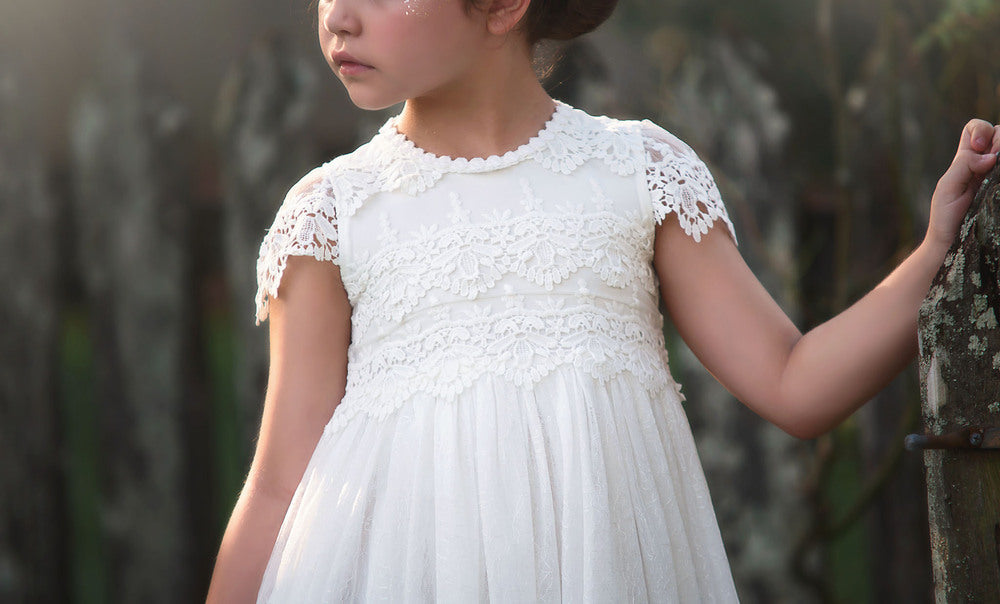 PILA WHITE ELEGANT DRESS
