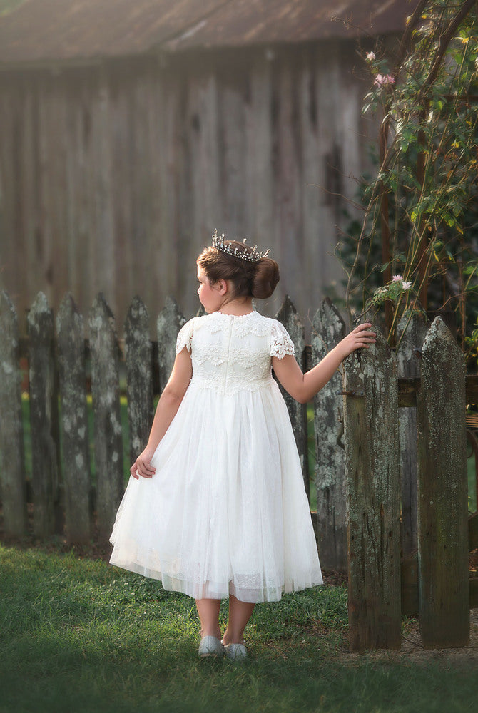 PILA WHITE ELEGANT DRESS