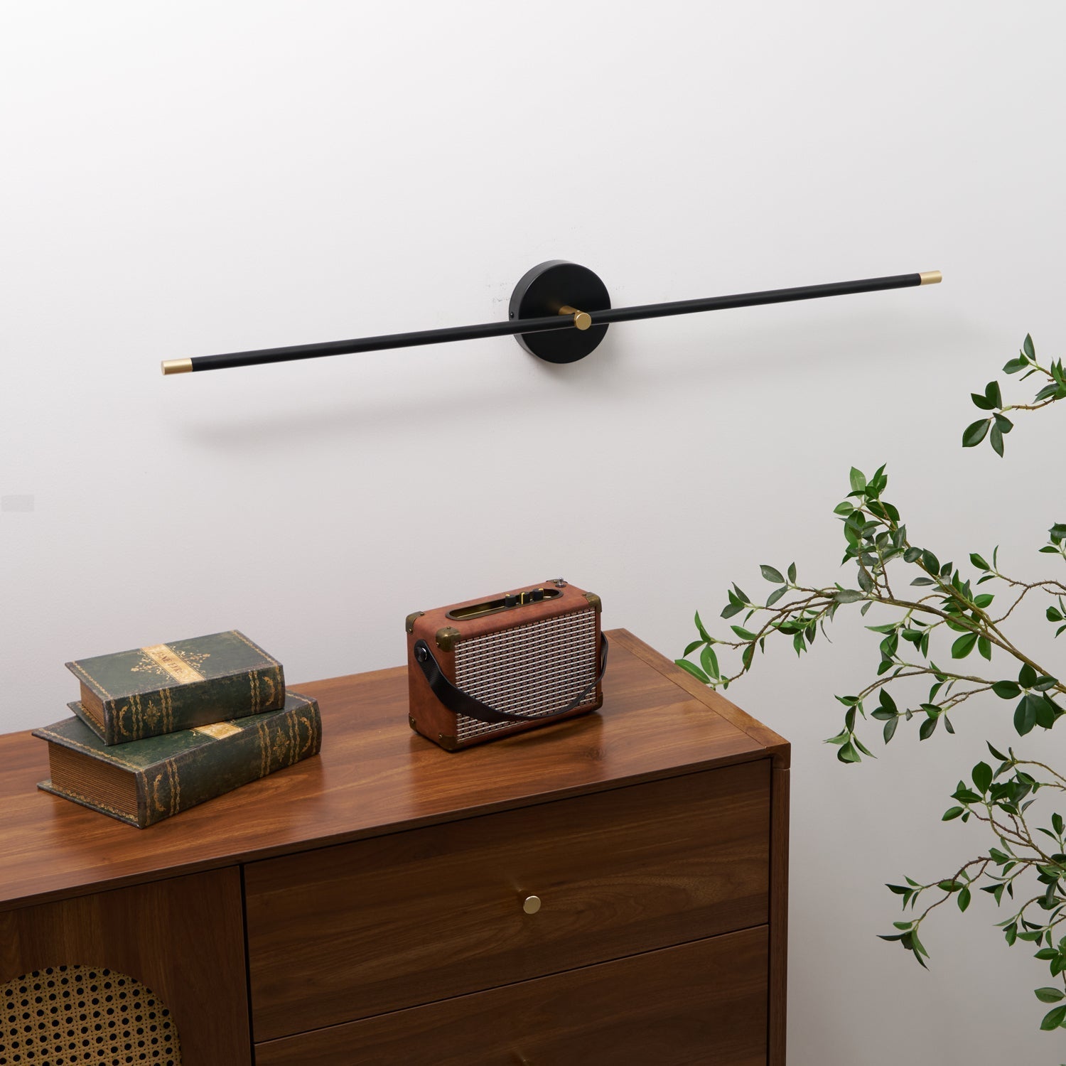Minimalist Double-Rod LED Wall Sconce Light