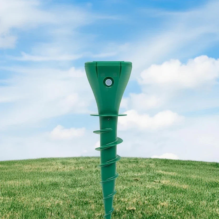 Solar Mole Repellent Stake Ultrasonic Garden Pest Deterrent