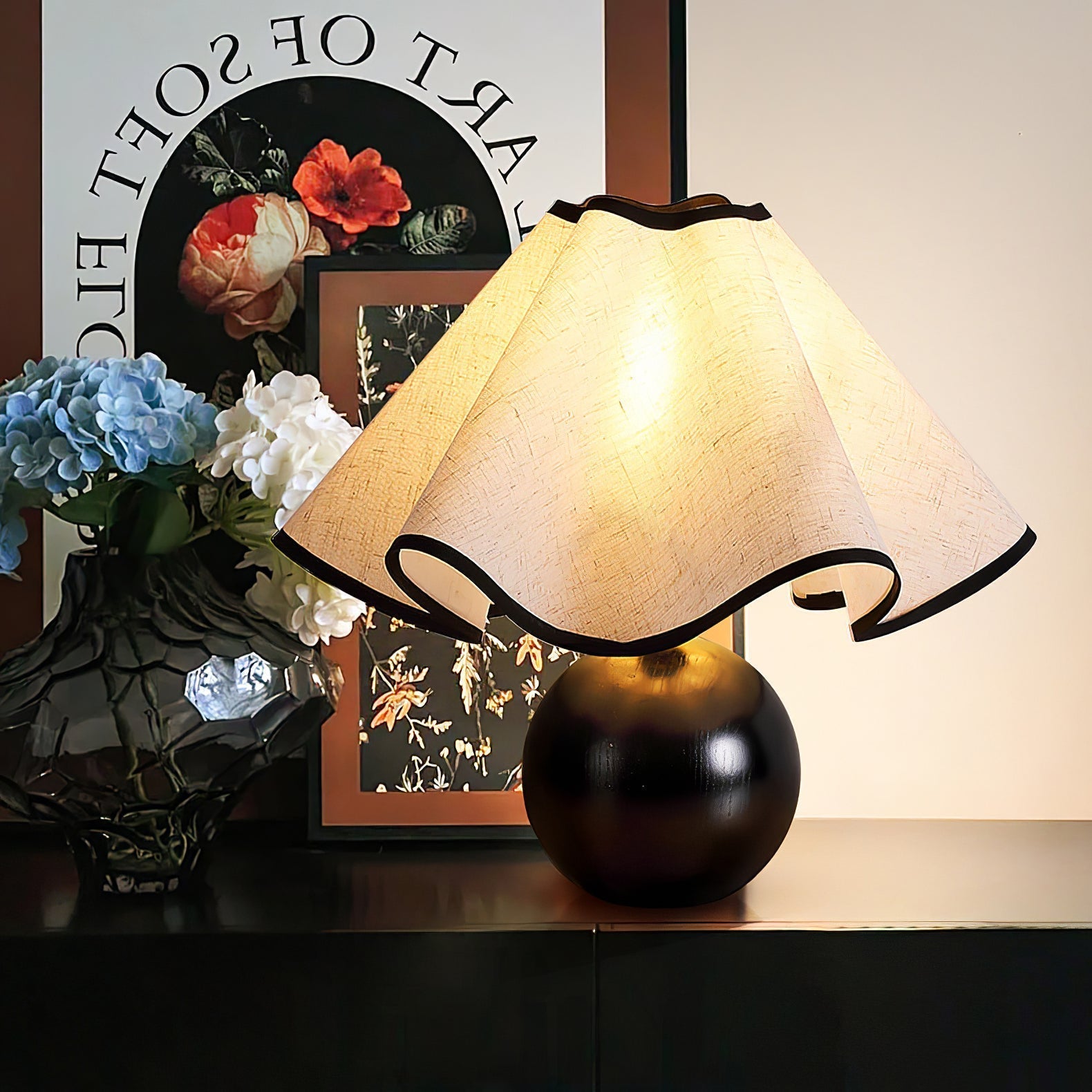 Elegant Wave Shade Table Lamp