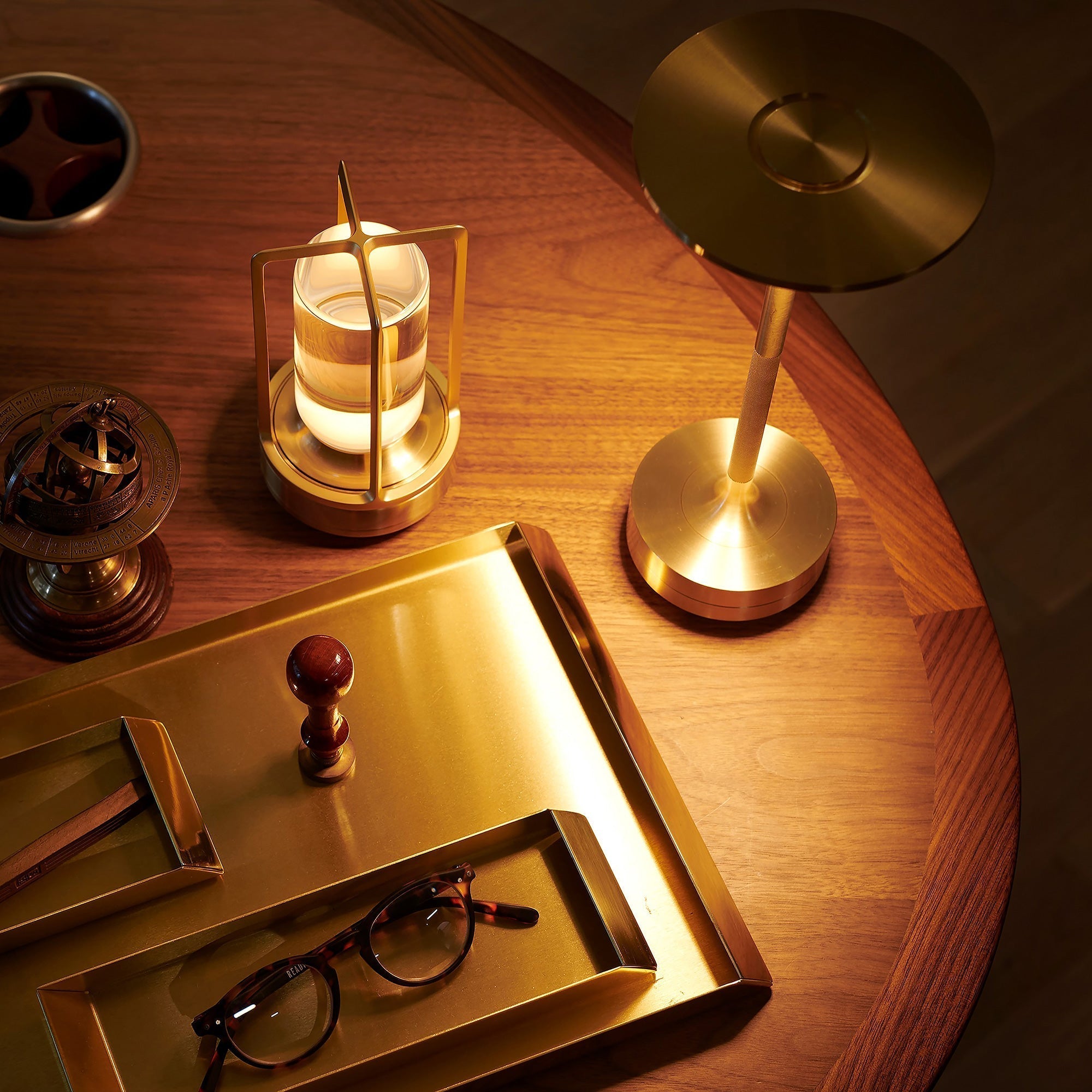 Modern Wireless Lantern Desk Lamp